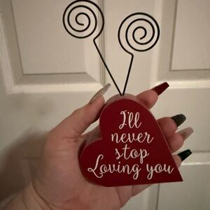 Red Heart Photograph Stand